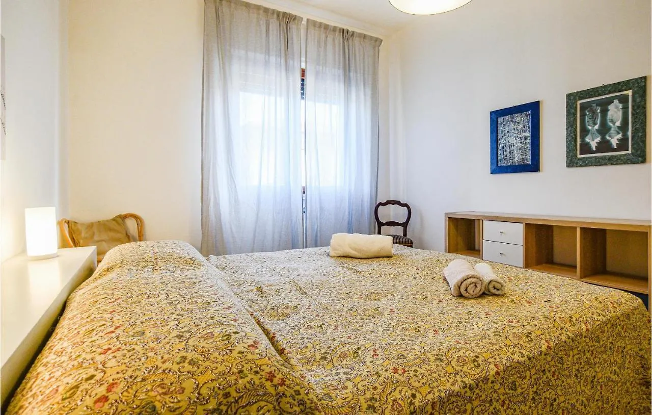Amazing Apartment In Viareggio With Kitchen 0*,  Olaszország