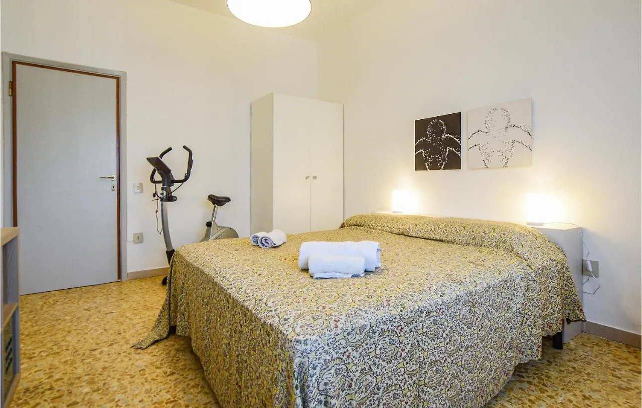 Amazing Apartment In Viareggio With Kitchen