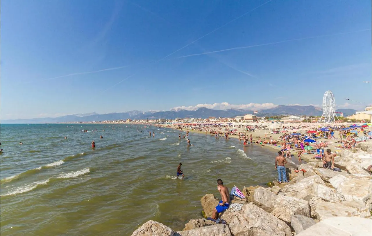 Amazing Apartment In Viareggio With Kitchen 0*,  Olaszország
